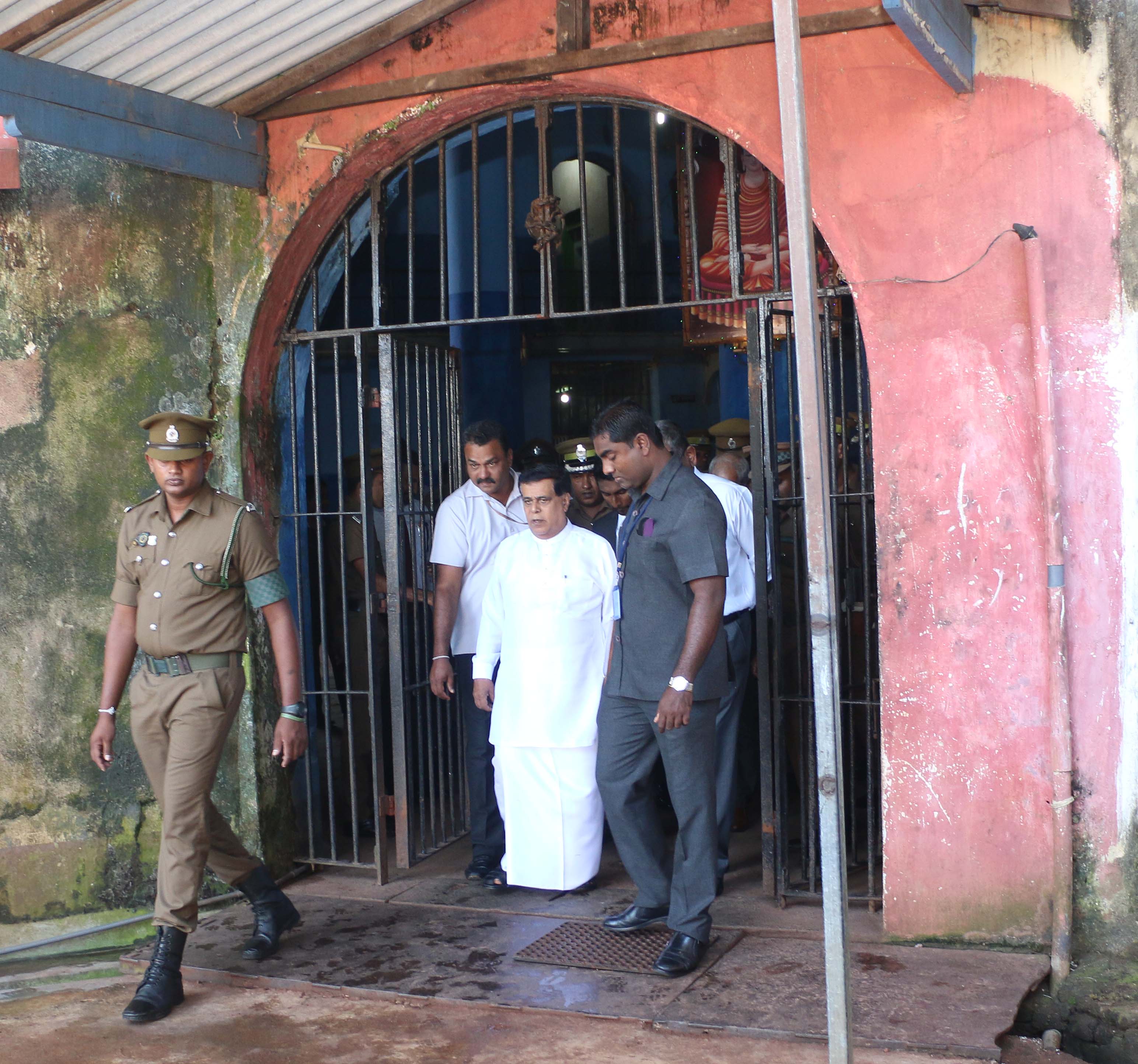 justice minister prison visit 2019.12 3
