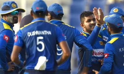 SL vs AFG ශ්‍රී ලංකාව පන්දුවට පහරදීමට පිටියට