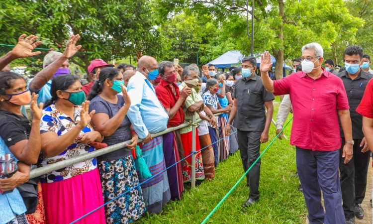 අම්පාරේ ජනතාවගෙන් ජනපතිට උණුසුම් සුහද ප්‍රතිචාර