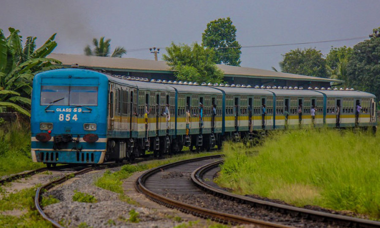 ප්‍රධාන මාර්ගයේ දුම්රිය ප්‍රමාදයක්