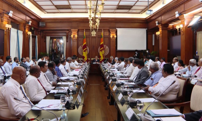 ඉදිකිරීම් ක්ෂේත්‍රයේ ගැටලු පිළිබඳ ඡනපතිගේ අවධානය (වීඩියෝ)