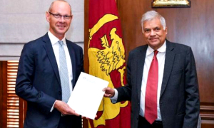 ඕස්ට්‍රේලියාවෙන් ශ්‍රී ලංකාවට ගුවන් යානයක්