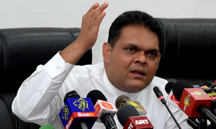 රටේ ඉඩම් විදේශයන්ට පැවරීමක් නැහැ: ප්‍රතික්ෂේප වූ දේශපාලකයින්ගේ චෝදනා