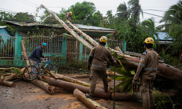 “ජුලියා” මධ්‍යම අමෙරිකාව කළඹයි...